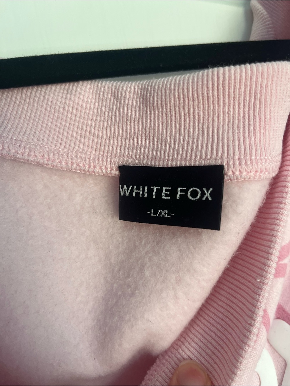 White Fox Vol.1 Pink Bow Print Sweatshirt - Picture 4 of 5